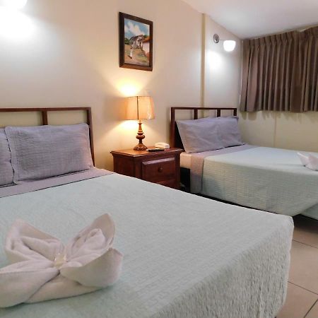 Hotel Meson De Maria Antiguo Cuscatlán Dış mekan fotoğraf