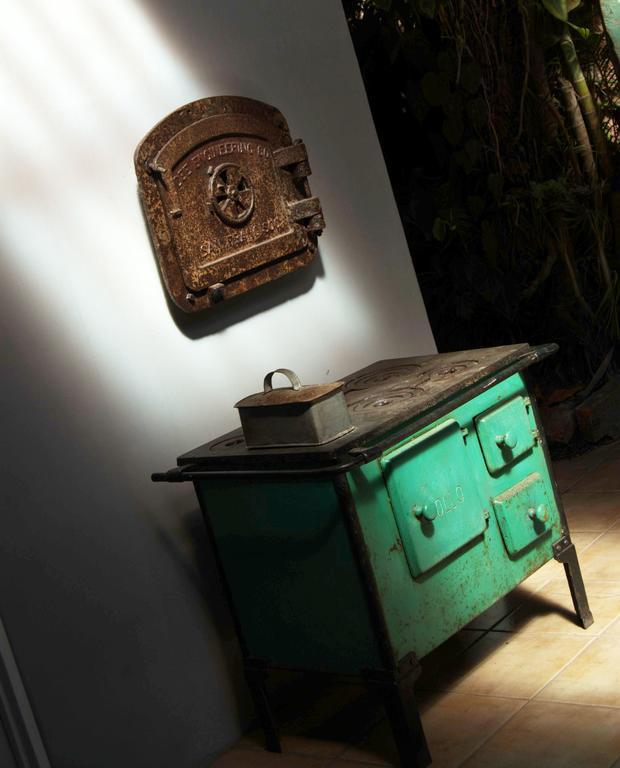 Hotel Meson De Maria Antiguo Cuscatlán Dış mekan fotoğraf
